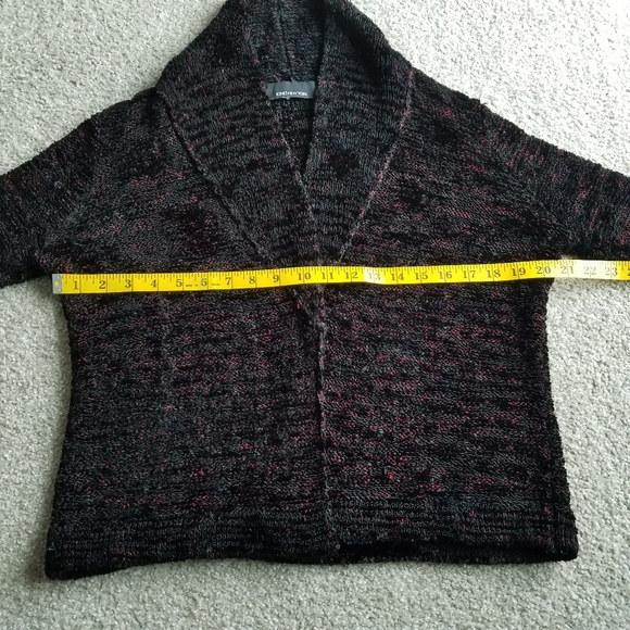(2/$25) Jones NY variegated knit shiny black red streak cardigan (flawed) - Picture 7 of 10